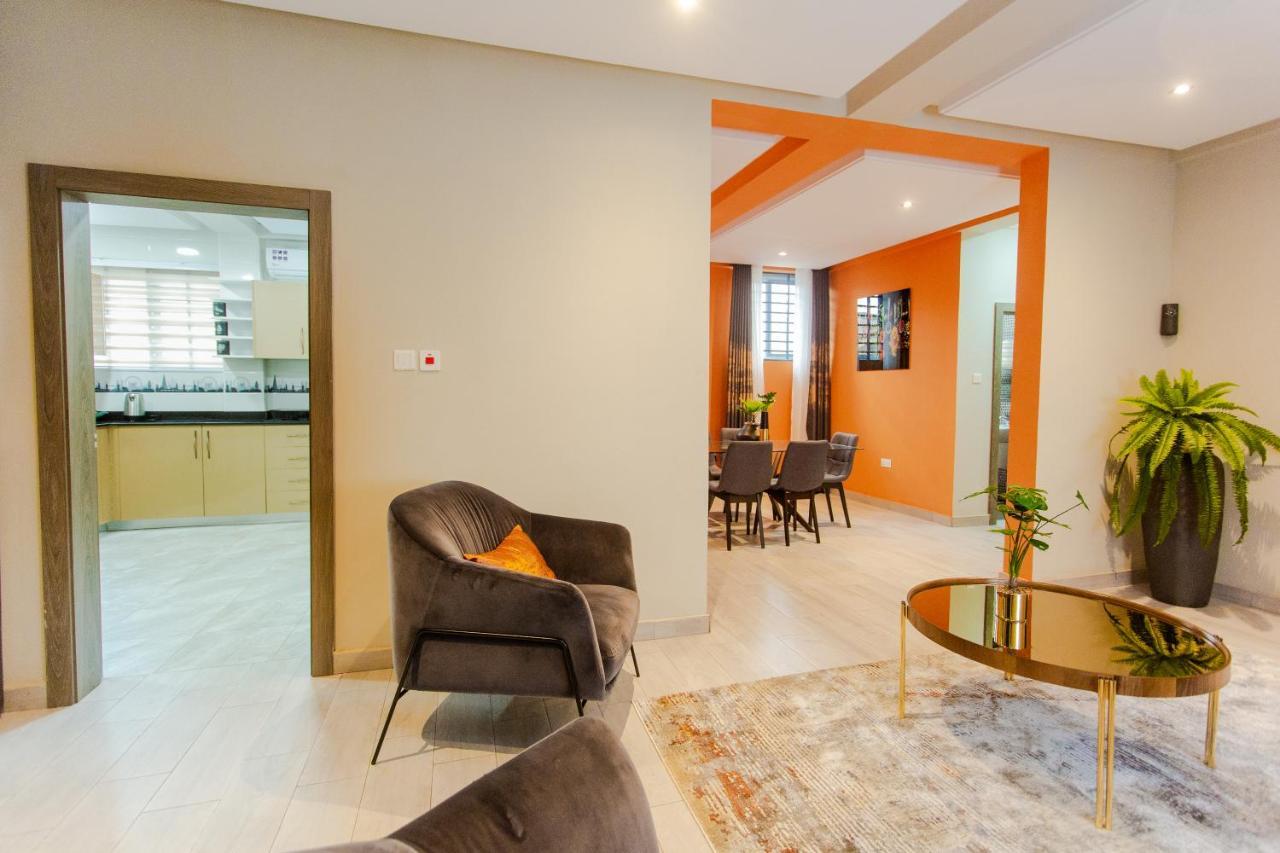 Accra Luxury Homes @ Achimota Экстерьер фото