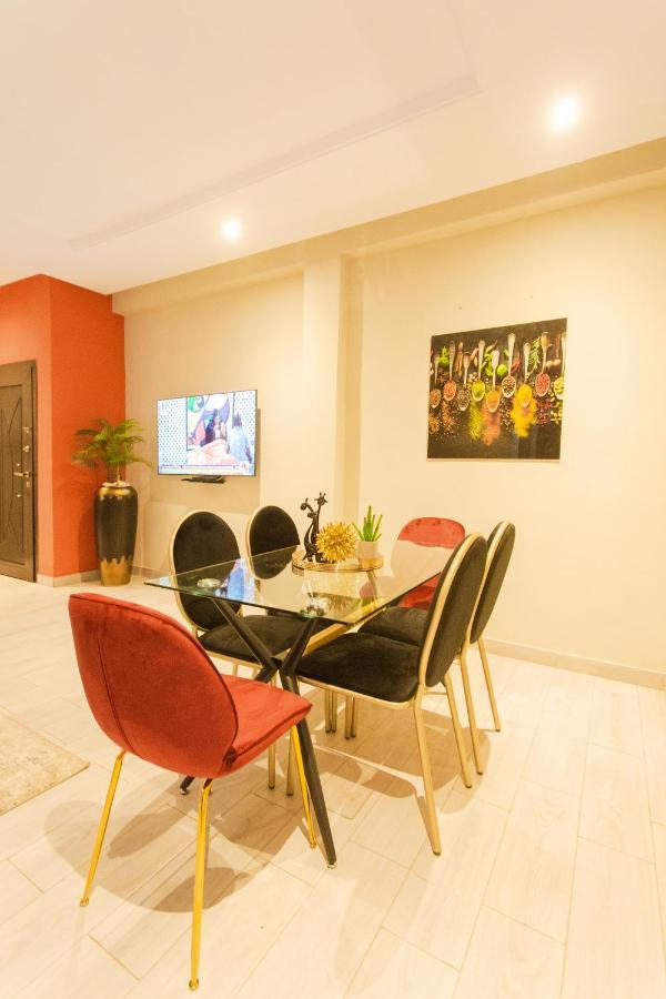Accra Luxury Homes @ Achimota Экстерьер фото