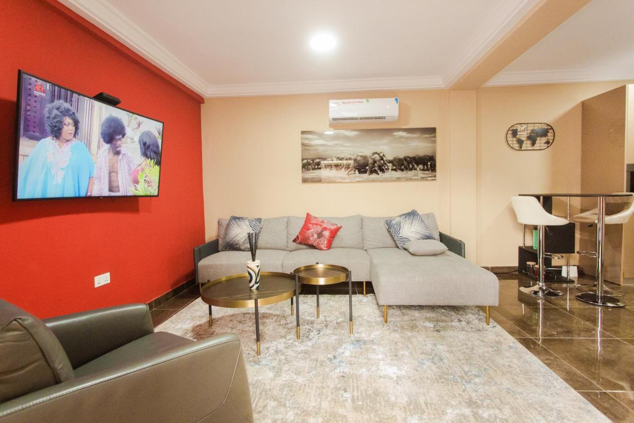 Accra Luxury Homes @ Achimota Экстерьер фото