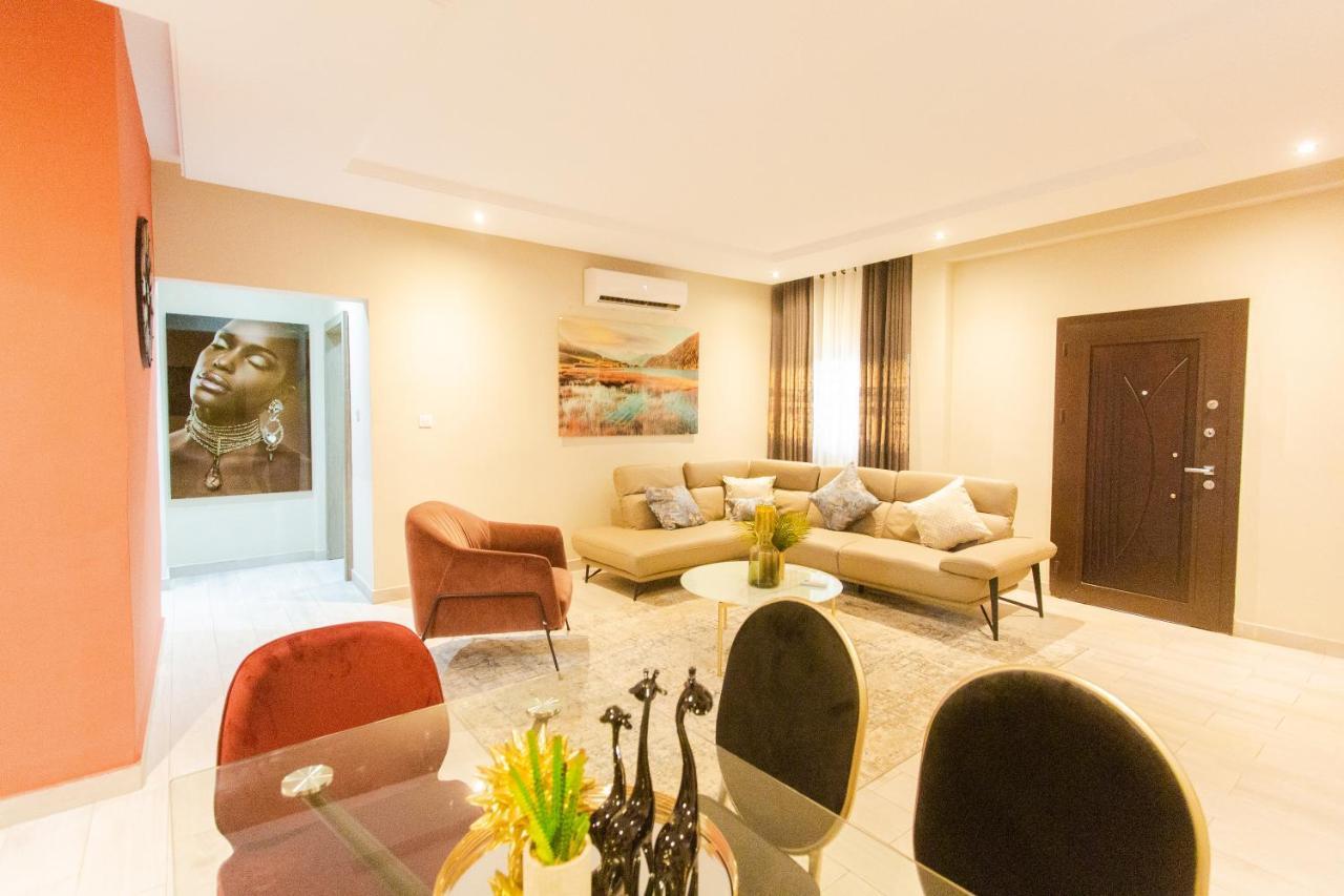 Accra Luxury Homes @ Achimota Экстерьер фото